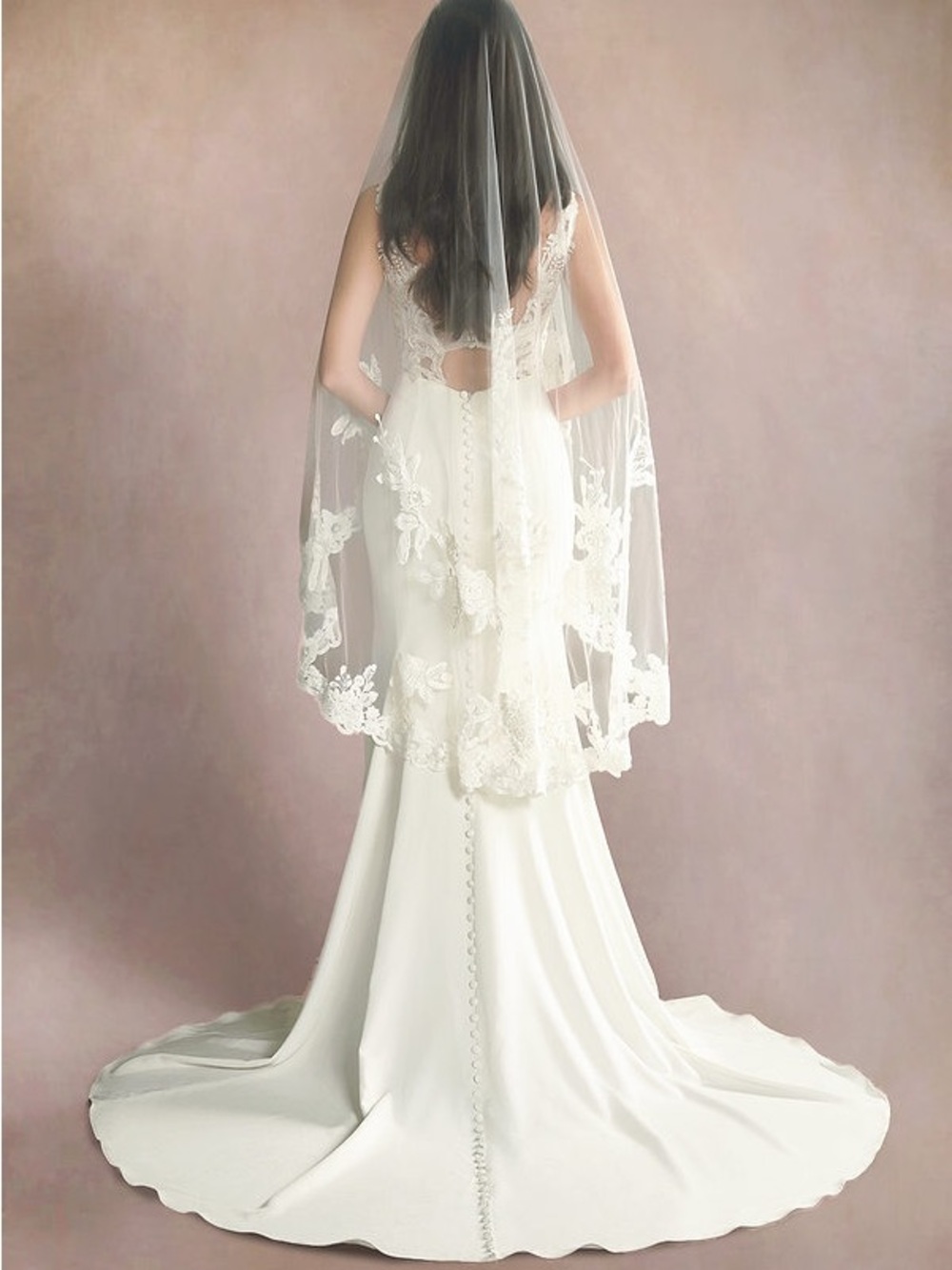 Azazie Ivory Lace-Edged Bridal Veil - Waltz Length